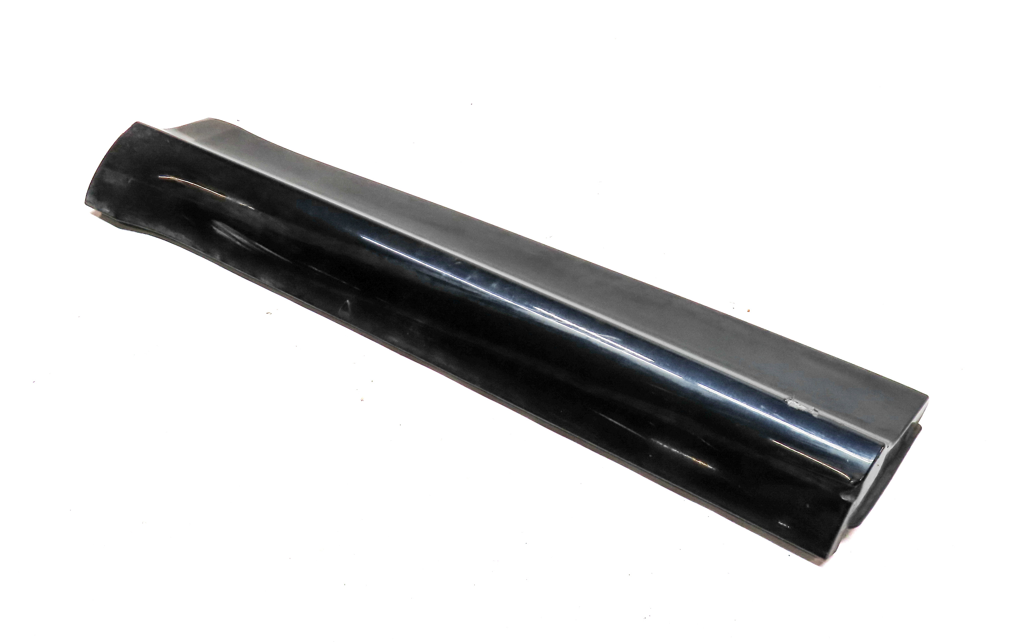 2016 AUDI Q5 (B8 8R) REAR RIGHT LOWER DOOR TRIM MOULDING PANEL (Blue) — exact item pictured